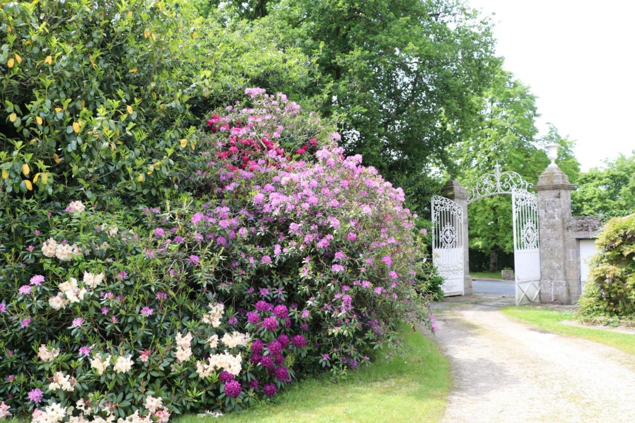 Le gite du Prieuré Villa Treize-Vents Exterior foto